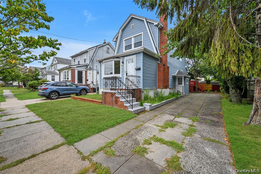 Single Family Pershing Nassau County, NY 11581, MLS-928084-23