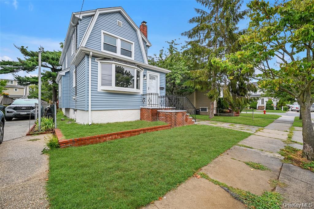 Single Family Pershing  Nassau County, NY 11581, MLS-928084-24