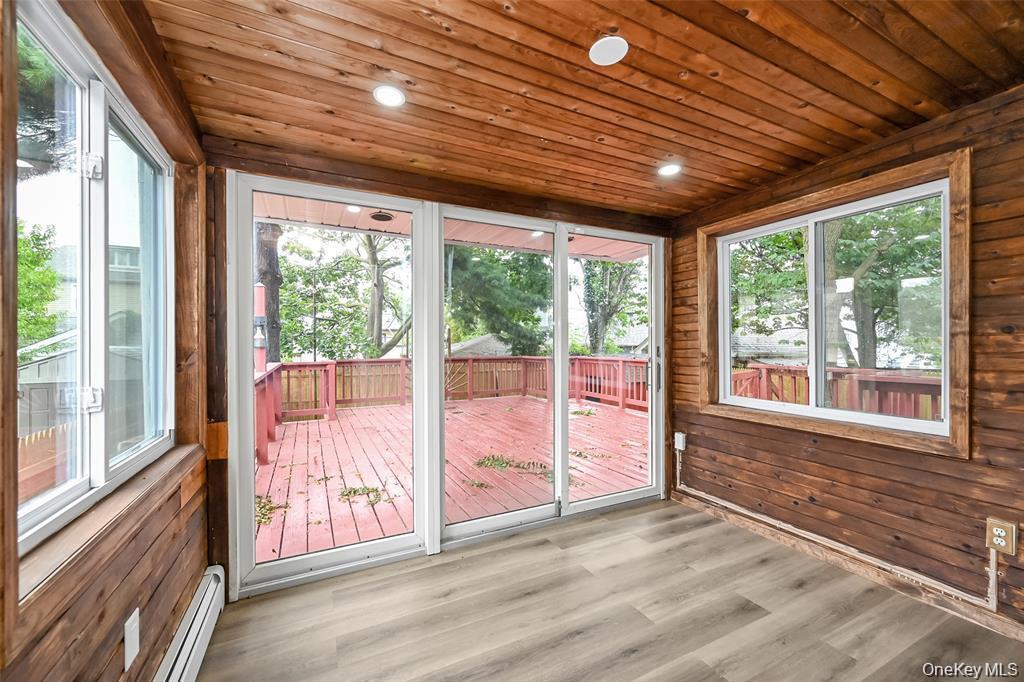 Single Family Pershing Nassau County, NY 11581, MLS-928084-8