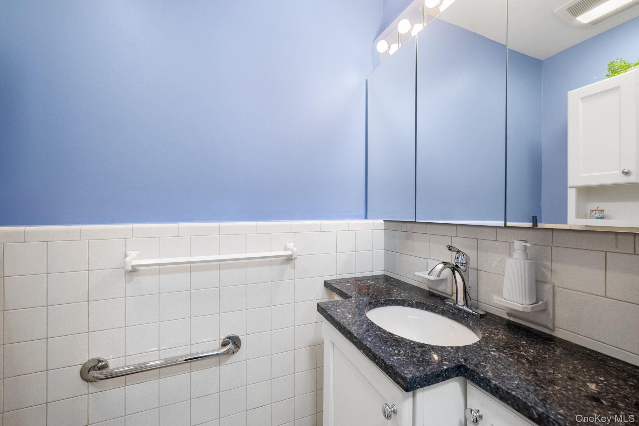 Coop 23  Queens, NY 11360, MLS-928100-20