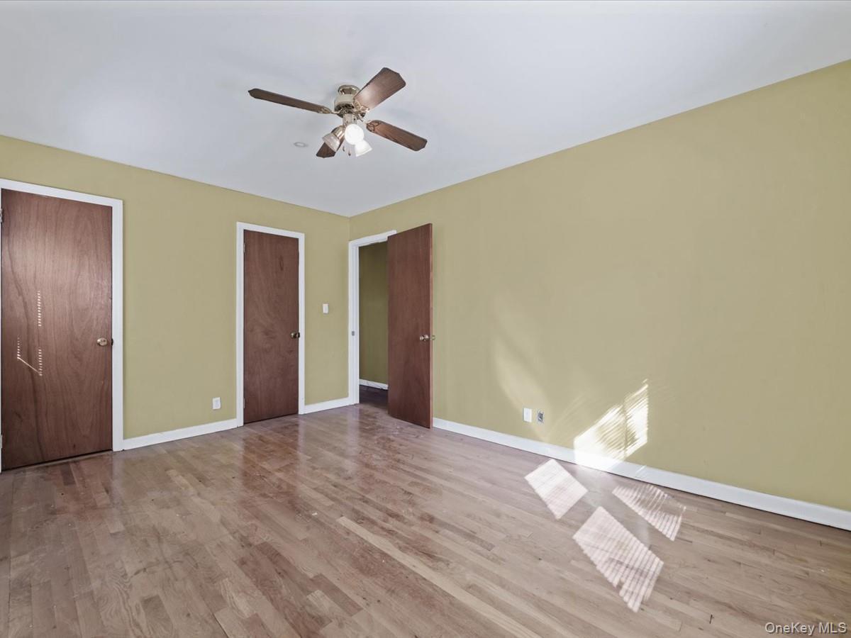 Single Family Clinton Queens, NY 11378, MLS-928103-11