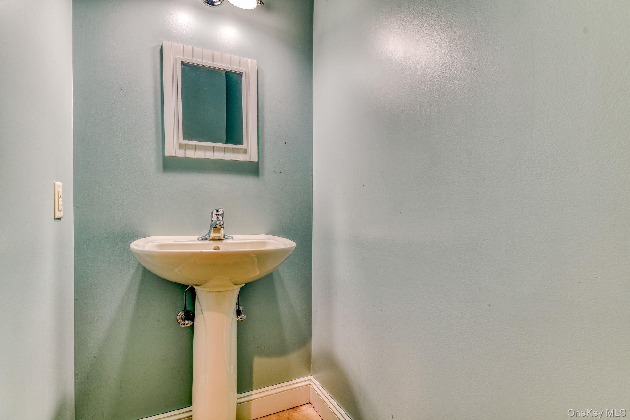 Single Family Borden  Orange County, NY 12586, MLS-928107-23