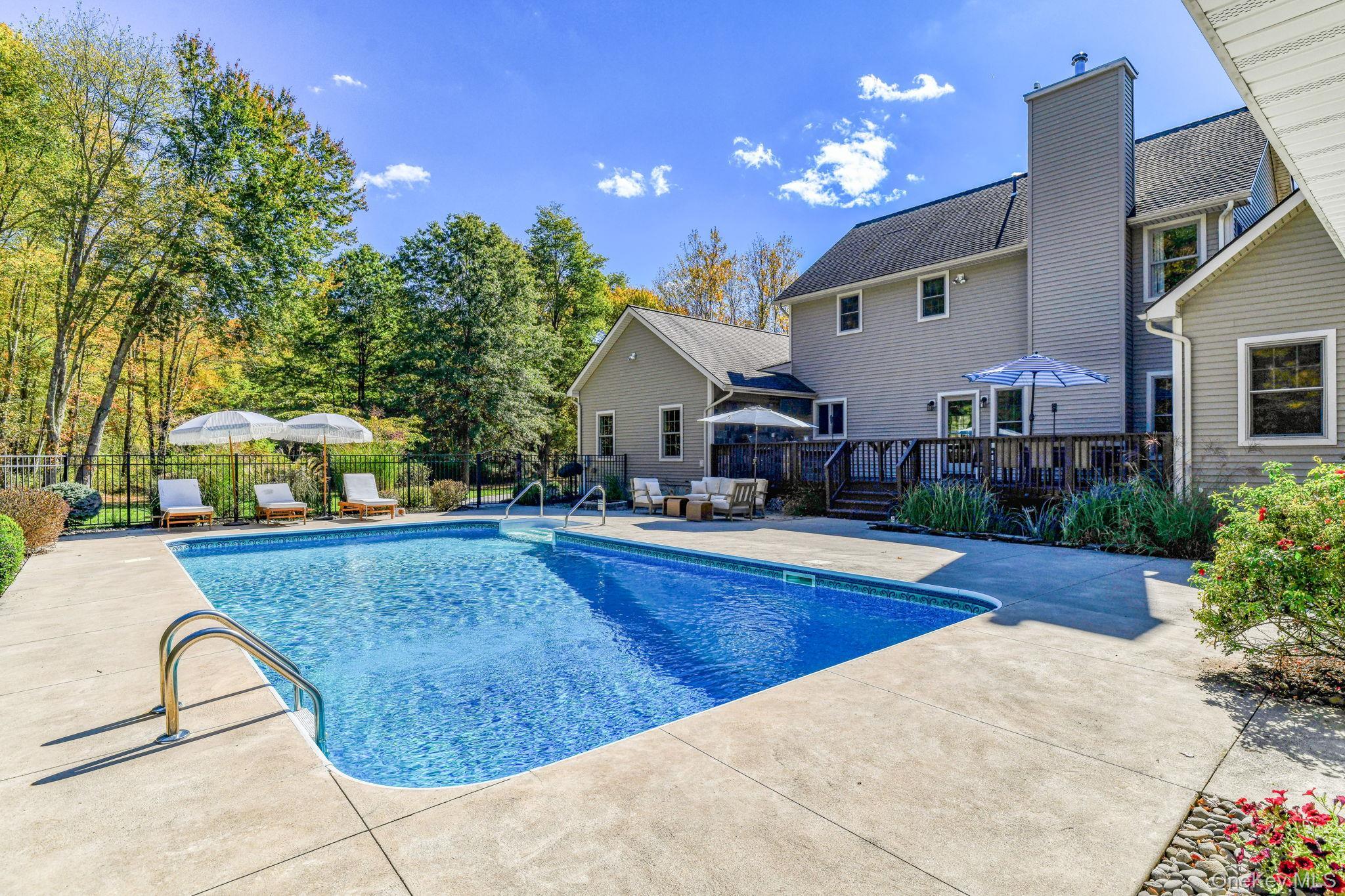 Single Family Borden  Orange County, NY 12586, MLS-928107-3