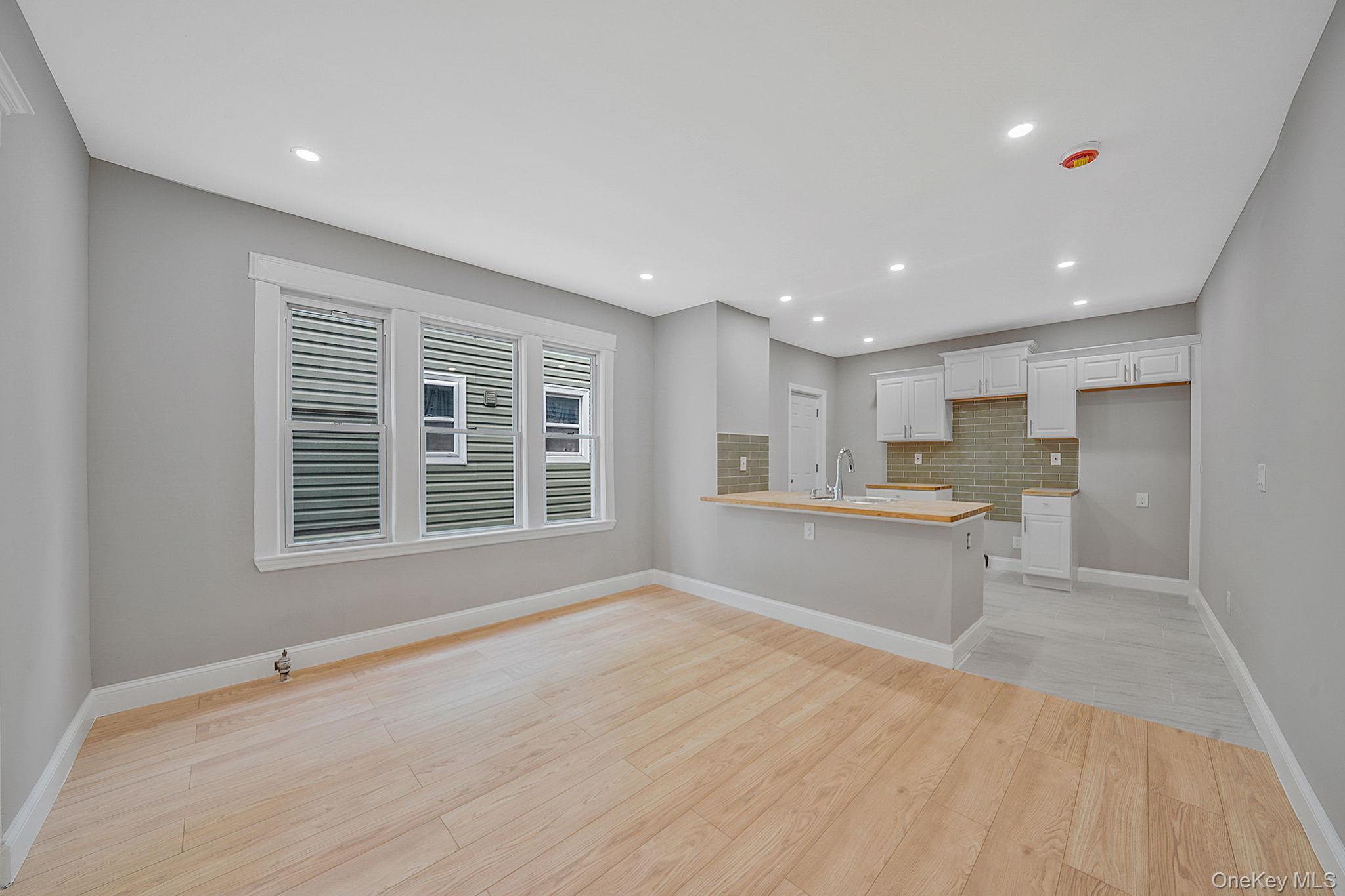 Single Family 131st  Queens, NY 11419, MLS-928112-10