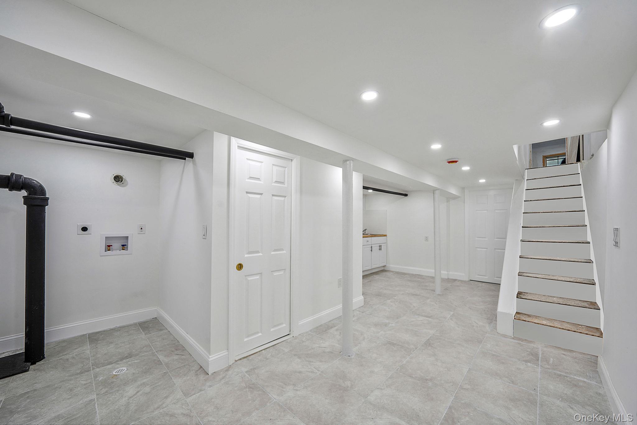 Single Family 131st  Queens, NY 11419, MLS-928112-22