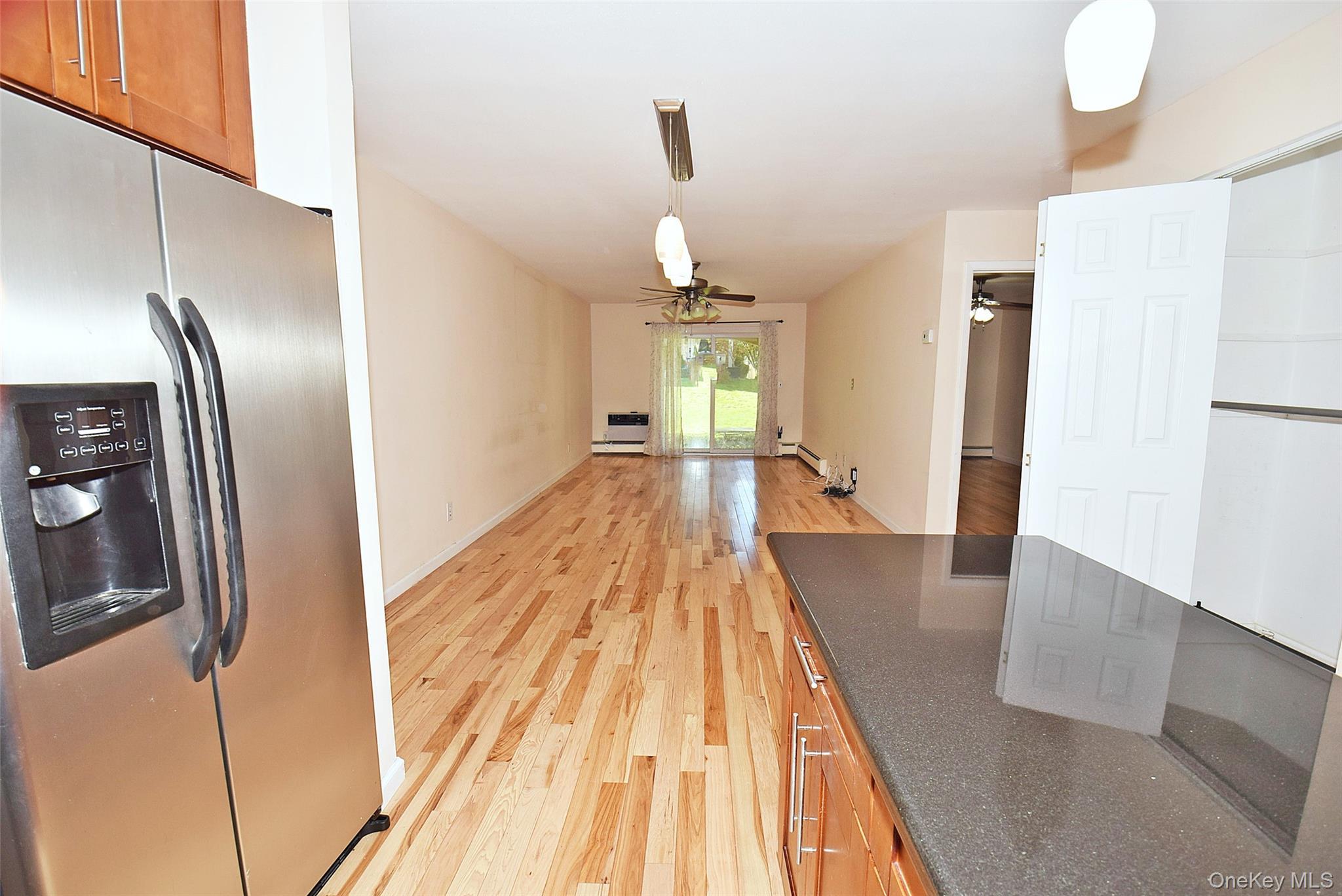 Condo Diane Queens, NY 11360, MLS-928120-5