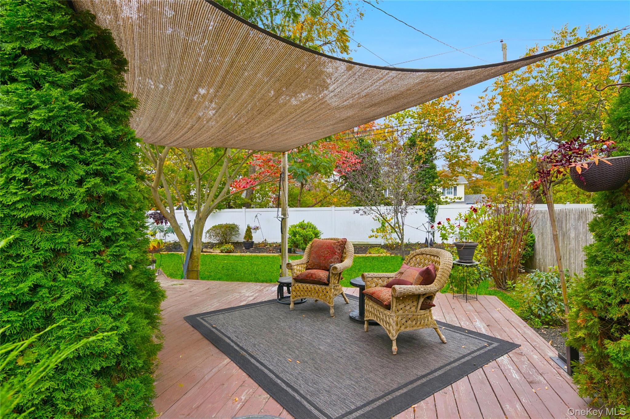 Single Family Straw  Suffolk County, NY 11749, MLS-928145-29