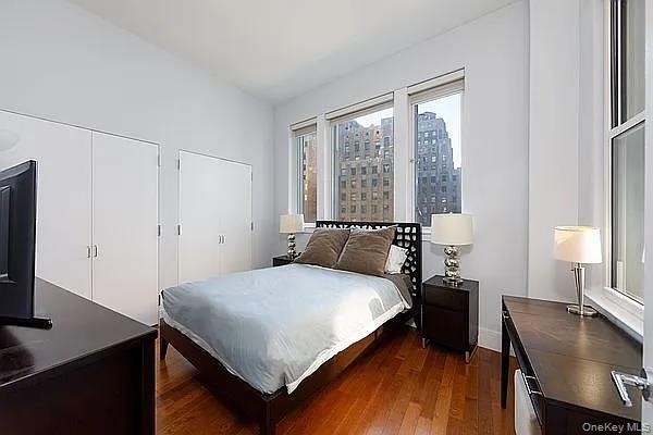 Apartment Greenwich  Manhattan, NY 10006, MLS-928158-4