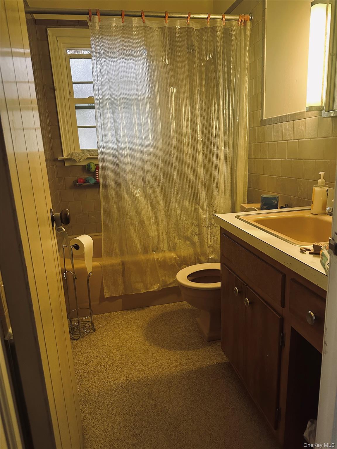 Single Family Lenox  Nassau County, NY 11553, MLS-928164-28