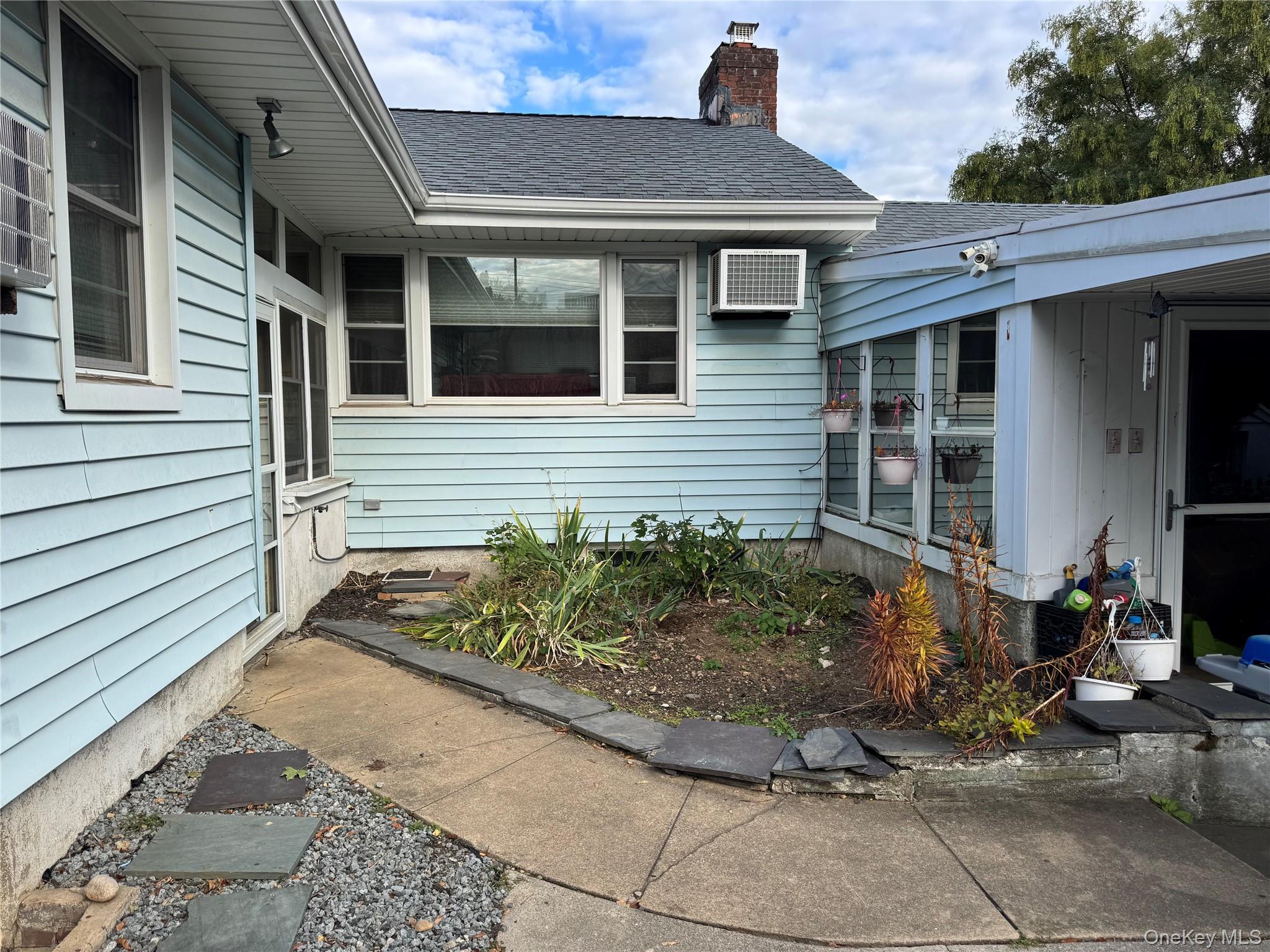 Single Family Lenox  Nassau County, NY 11553, MLS-928164-6