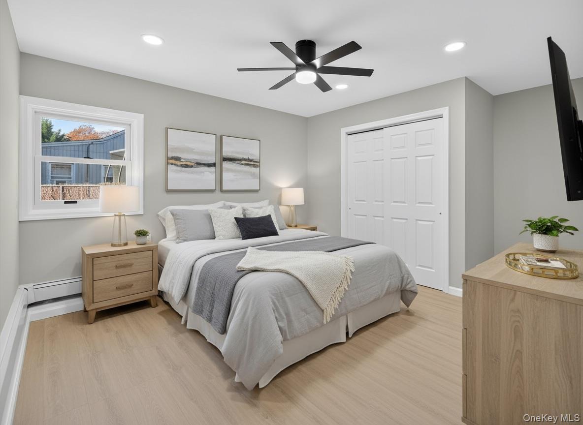 Single Family Muncey Suffolk County, NY 11706, MLS-928185-10