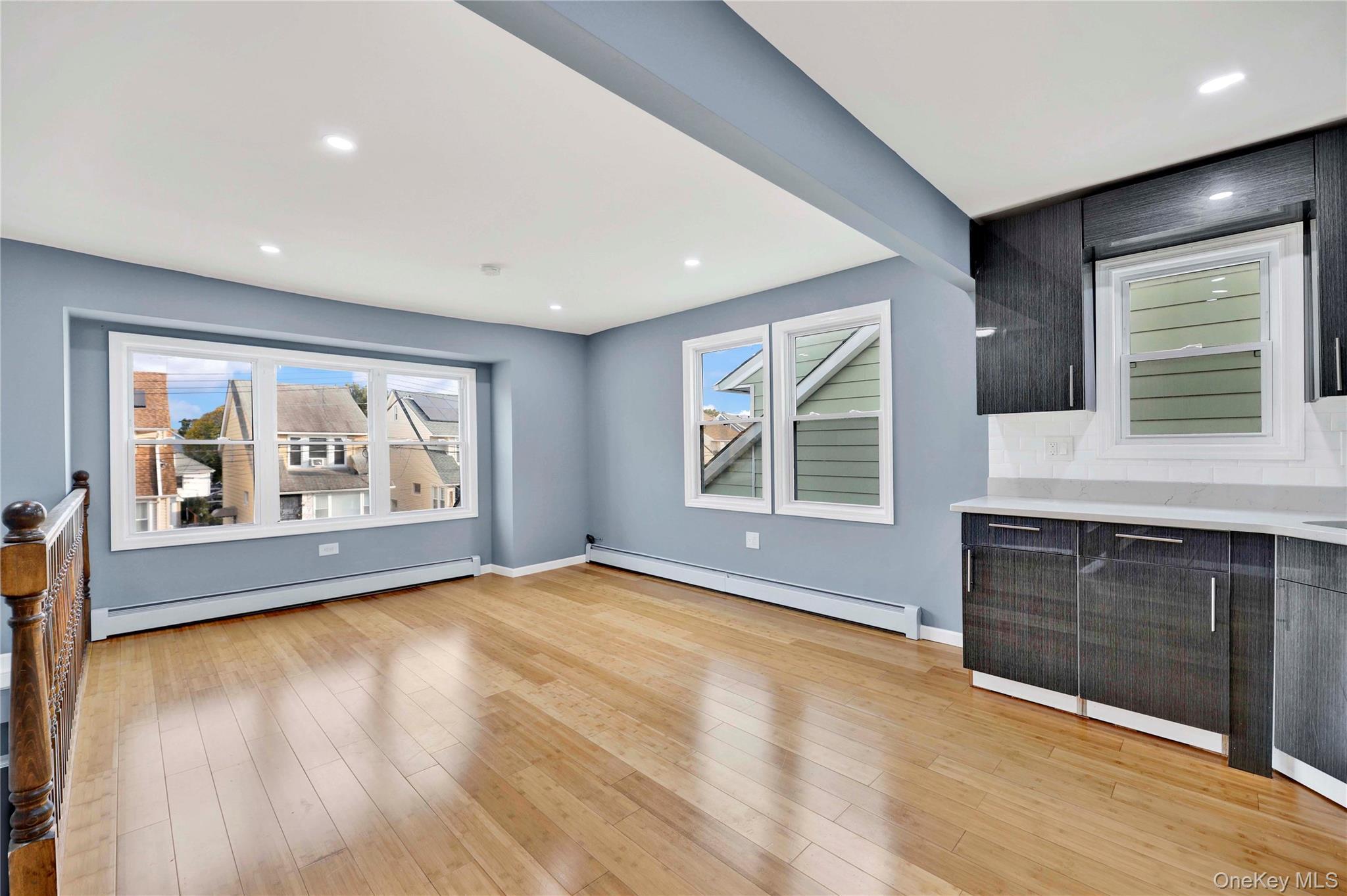 Single Family 118  Queens, NY 11424, MLS-928210-2