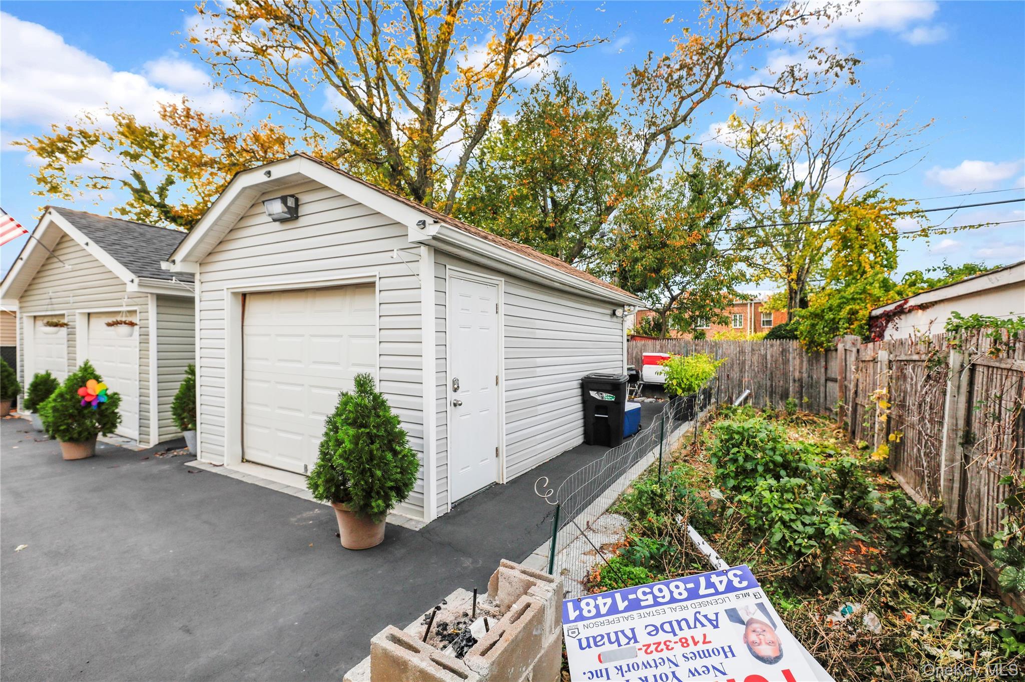 Single Family 118  Queens, NY 11424, MLS-928210-27