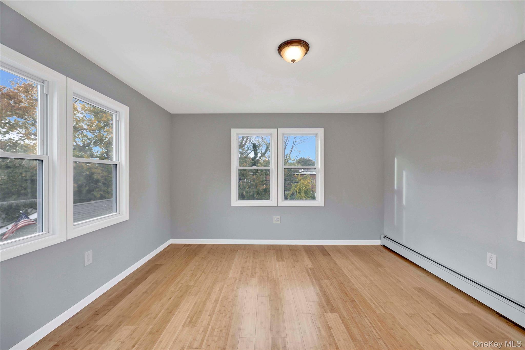 Single Family 118  Queens, NY 11424, MLS-928210-4