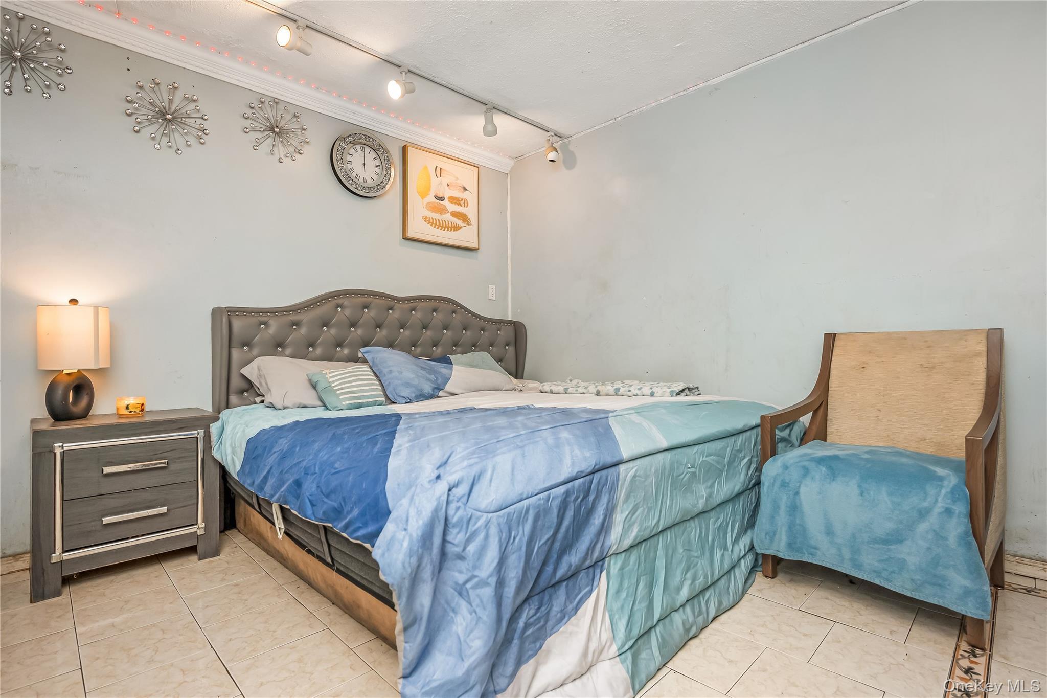 Single Family Albatross  Nassau County, NY 11756, MLS-928214-9