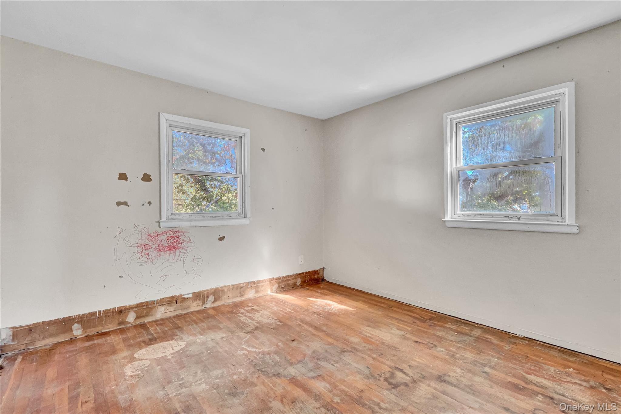 Single Family 30th Suffolk County, NY 11726, MLS-928217-15