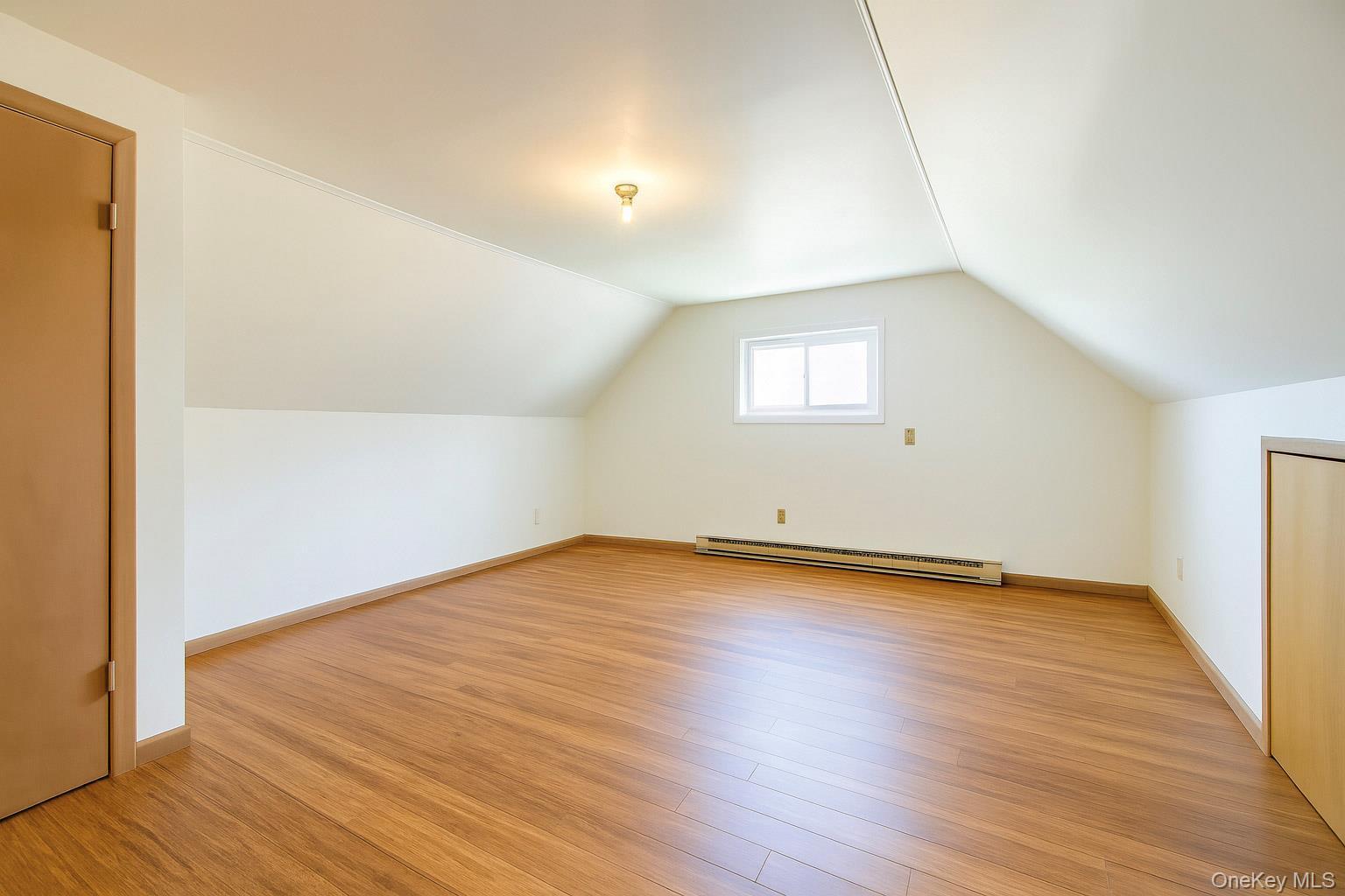 Single Family Mountaindale Westchester County, NY 10710, MLS-928219-17