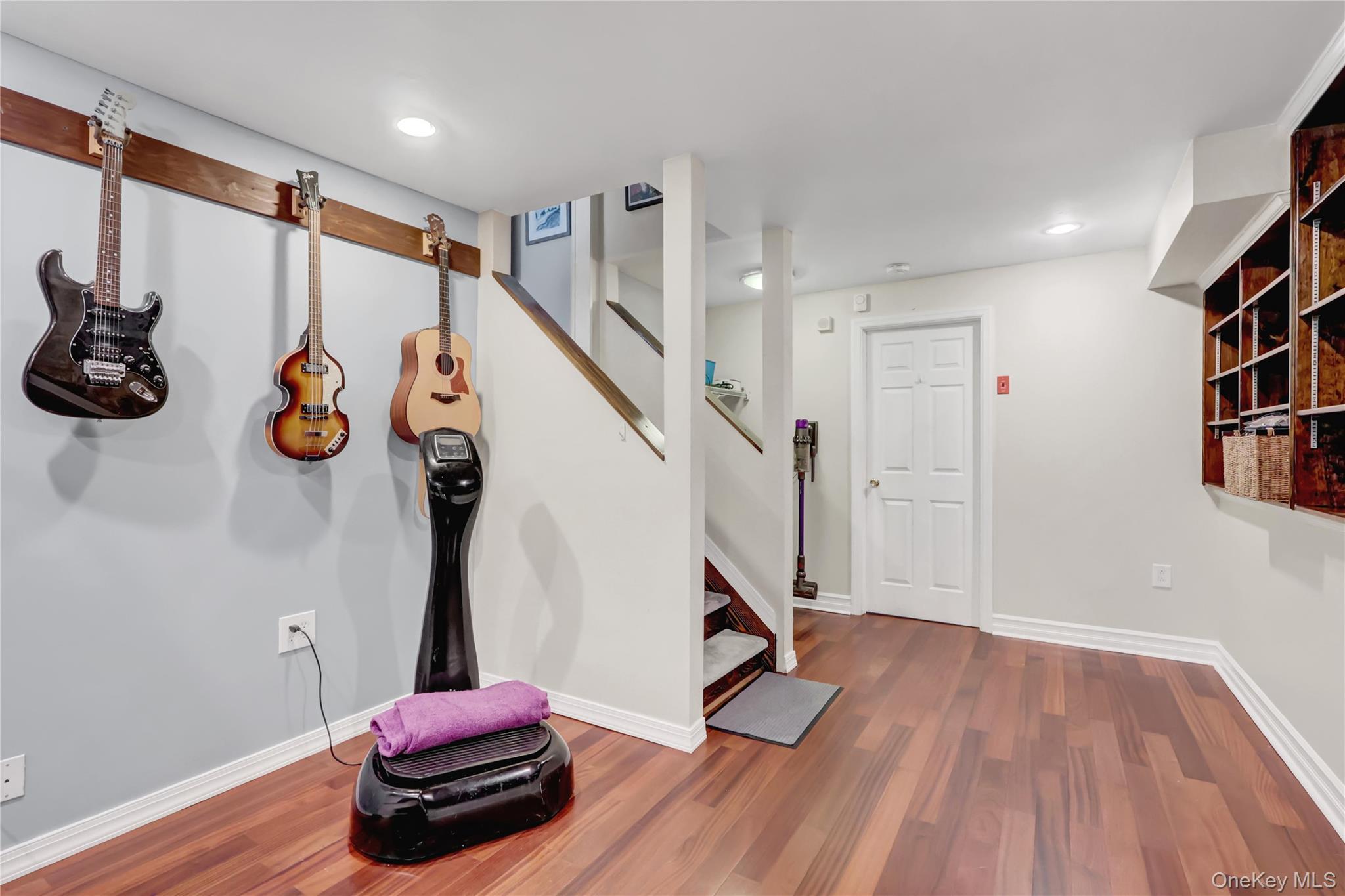 Single Family Fawn  Suffolk County, NY 11787, MLS-928222-17