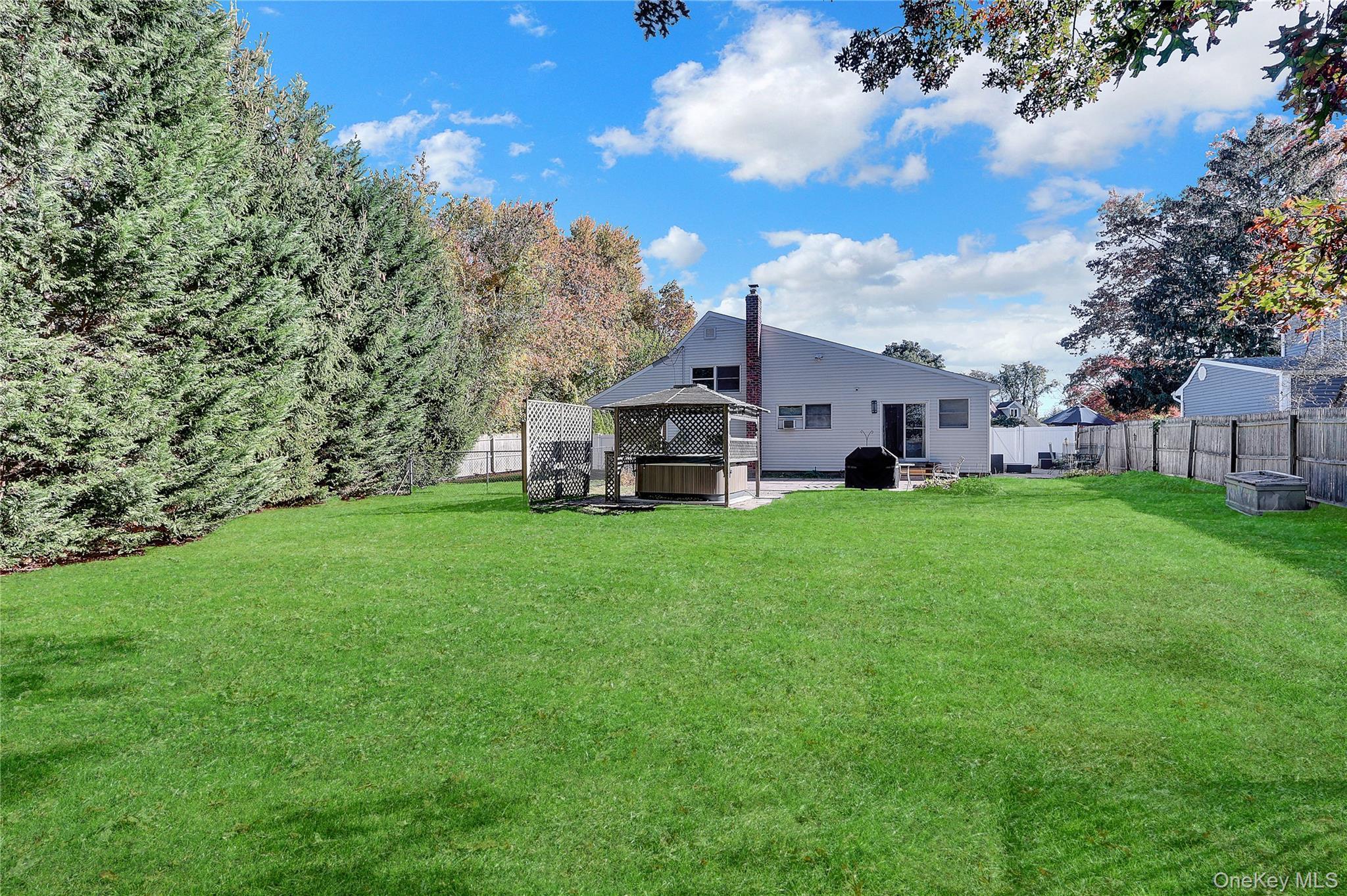 Single Family Fawn  Suffolk County, NY 11787, MLS-928222-21