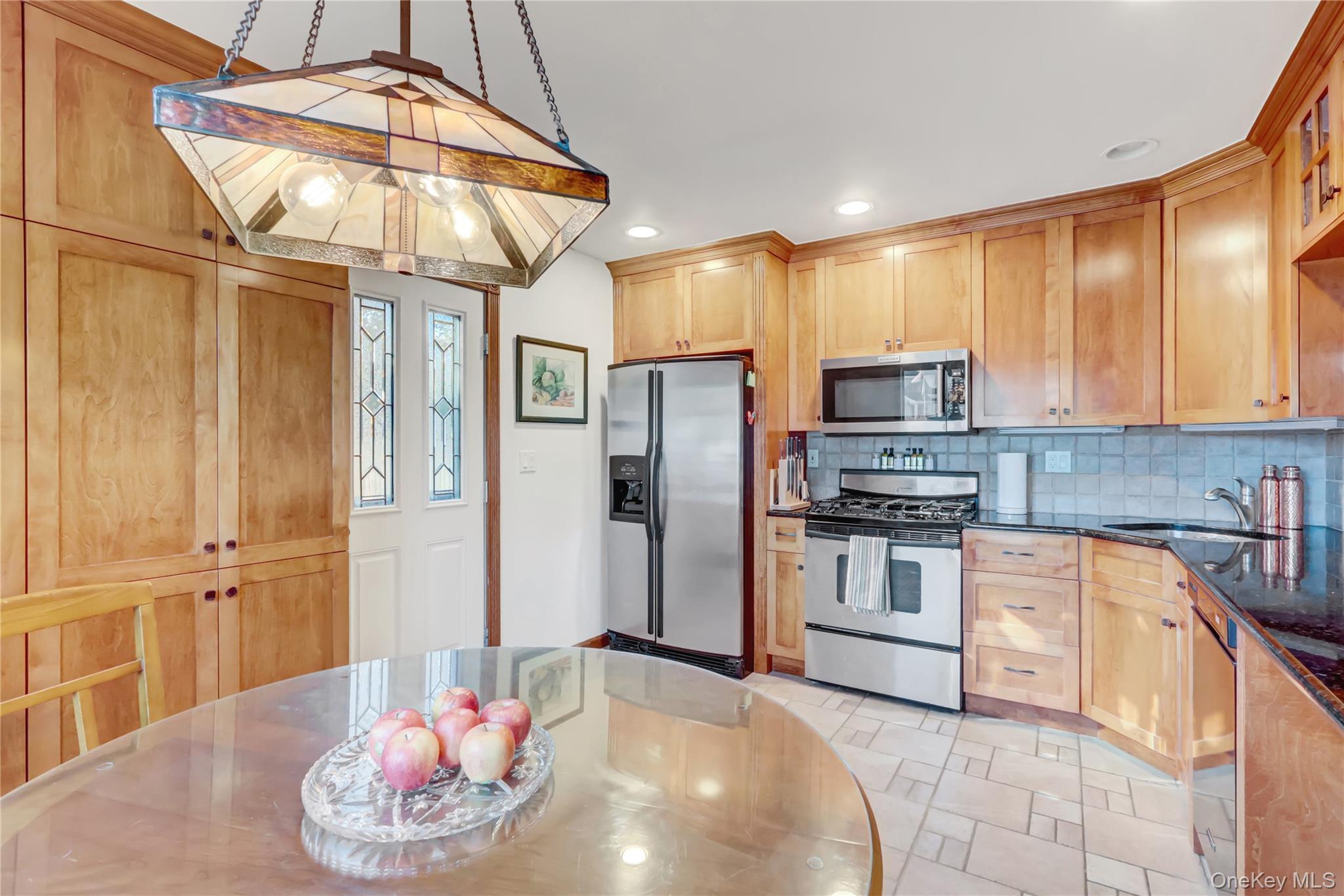 Single Family Fawn  Suffolk County, NY 11787, MLS-928222-4