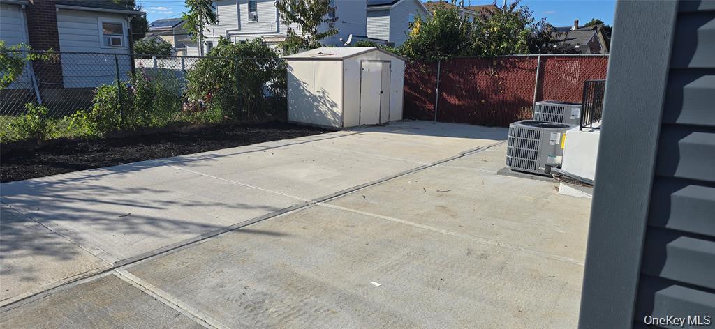 Single Family 180th  Queens, NY 11434, MLS-928231-21