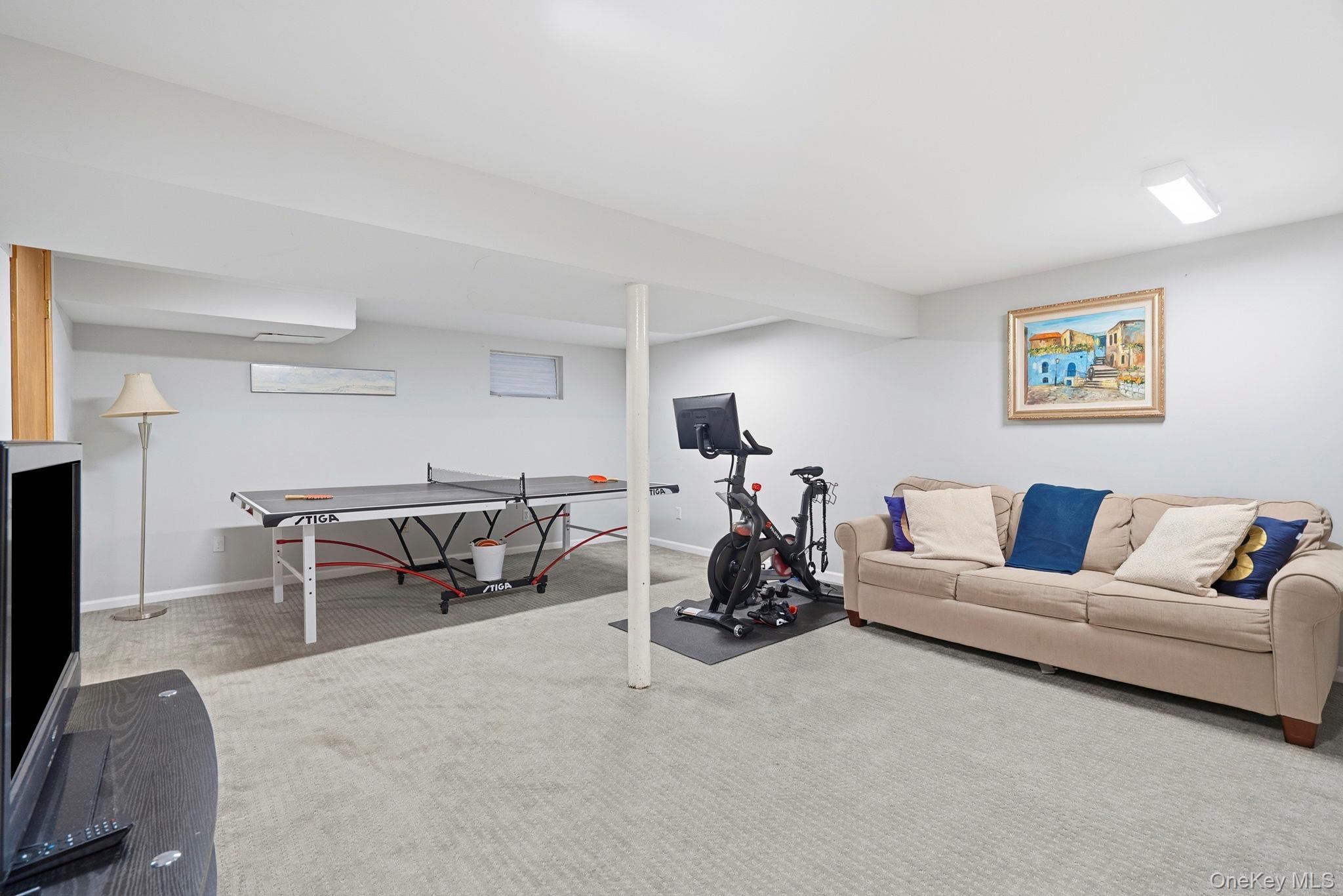 Single Family Rogers  Westchester County, NY 10804, MLS-928234-18