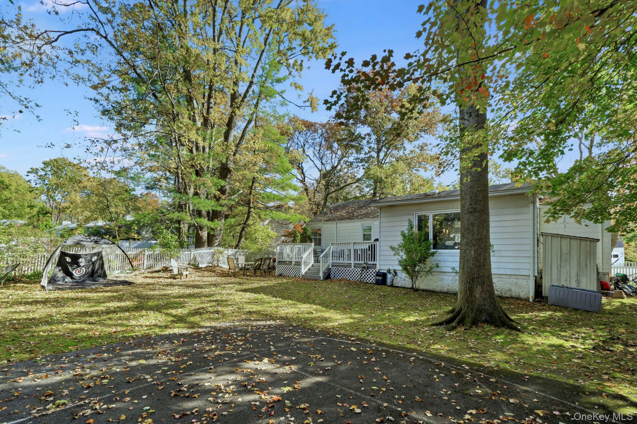 Single Family Rogers  Westchester County, NY 10804, MLS-928234-22