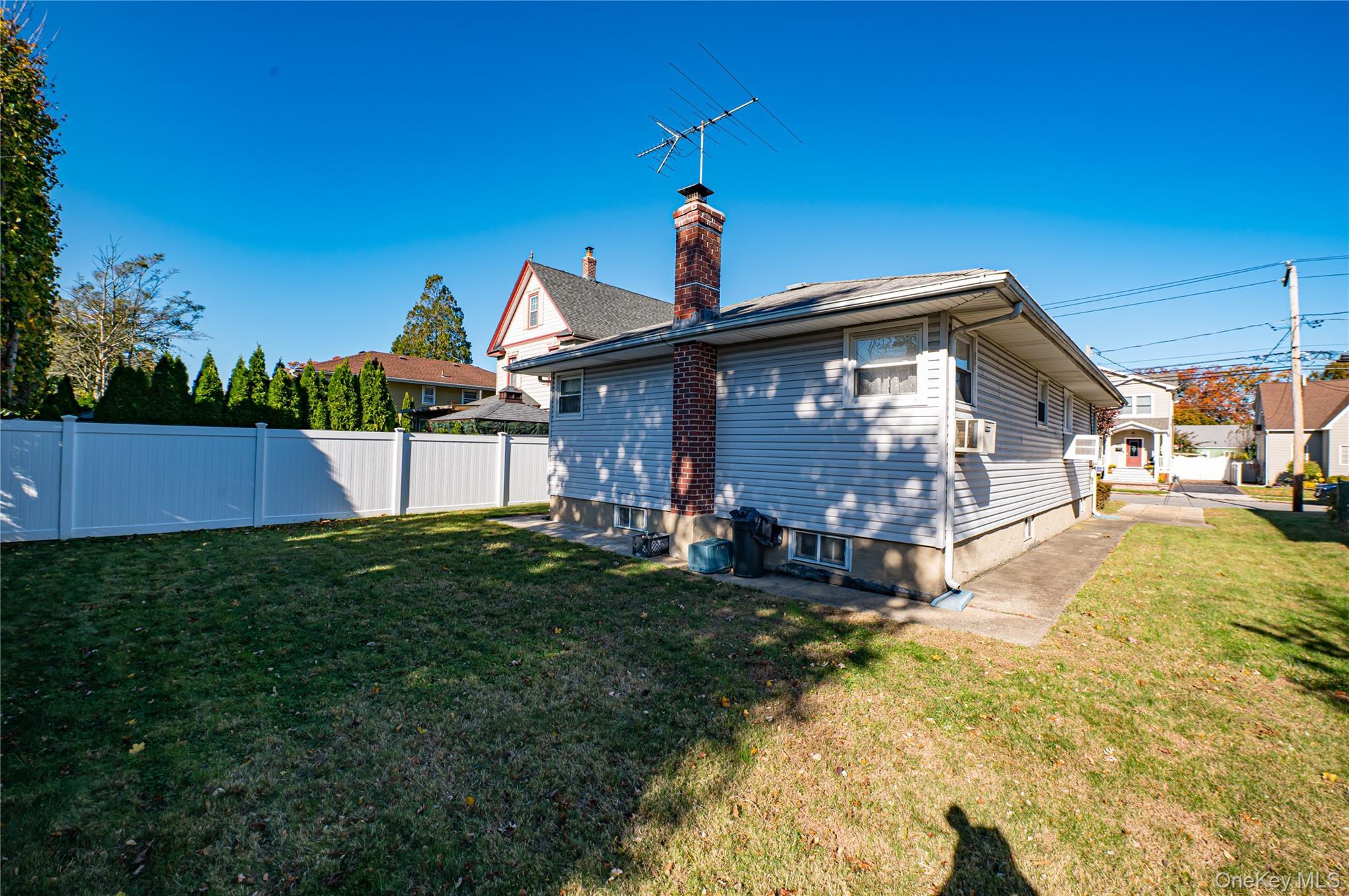 Single Family Martin  Nassau County, NY 11710, MLS-928237-22