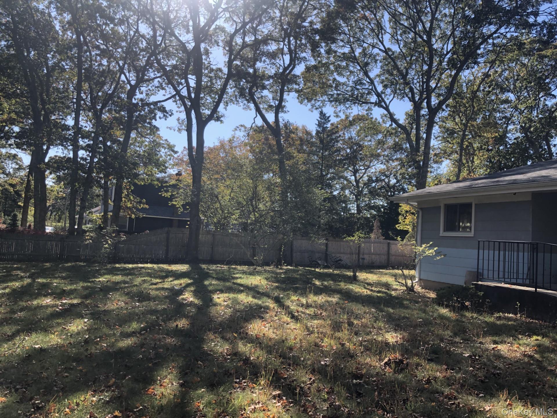 Single Family Hazelwood  Suffolk County, NY 11978, MLS-928241-3