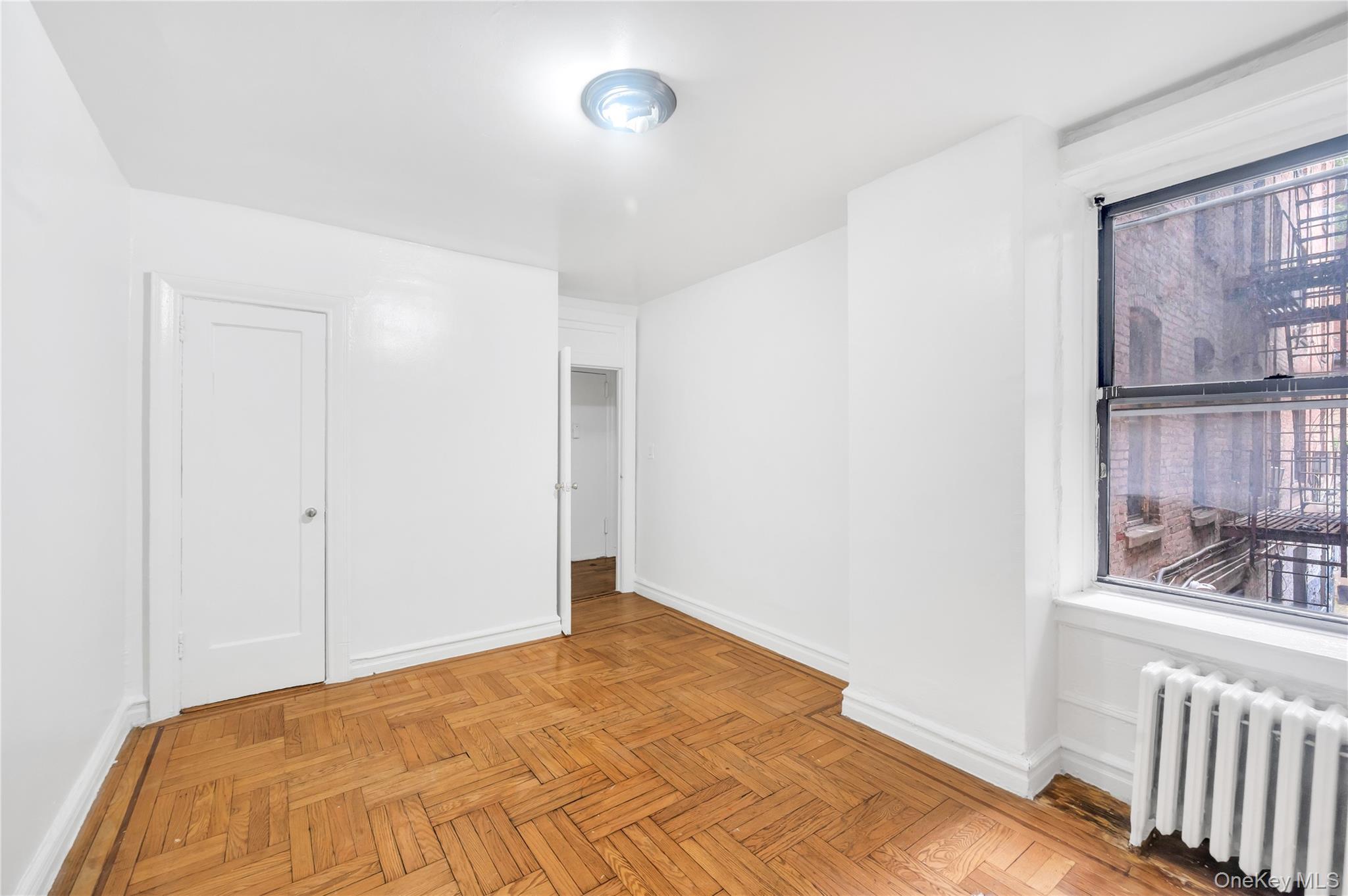 Single Family Hull Bronx, NY 10467, MLS-928243-17