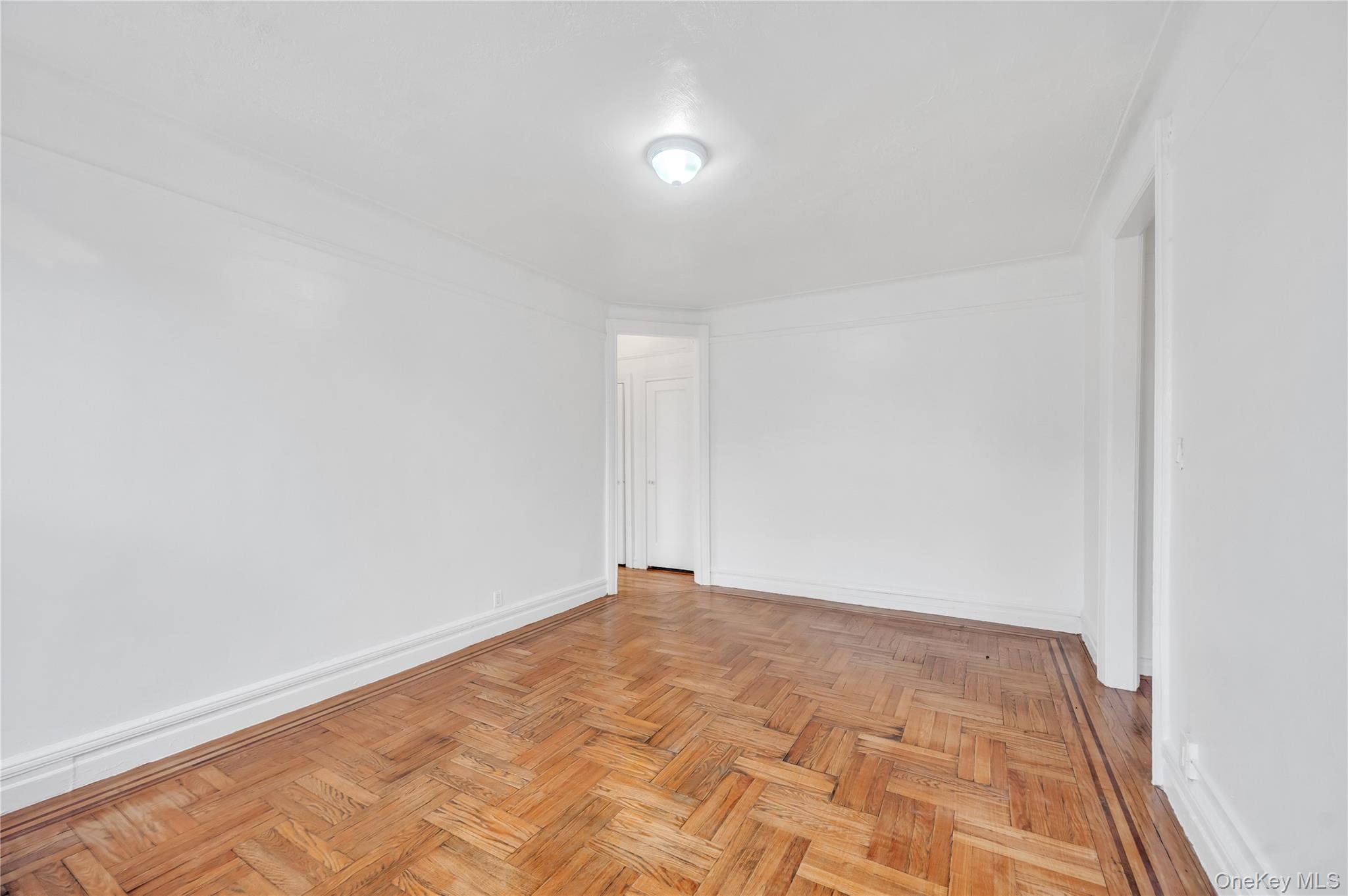 Single Family Hull Bronx, NY 10467, MLS-928243-24