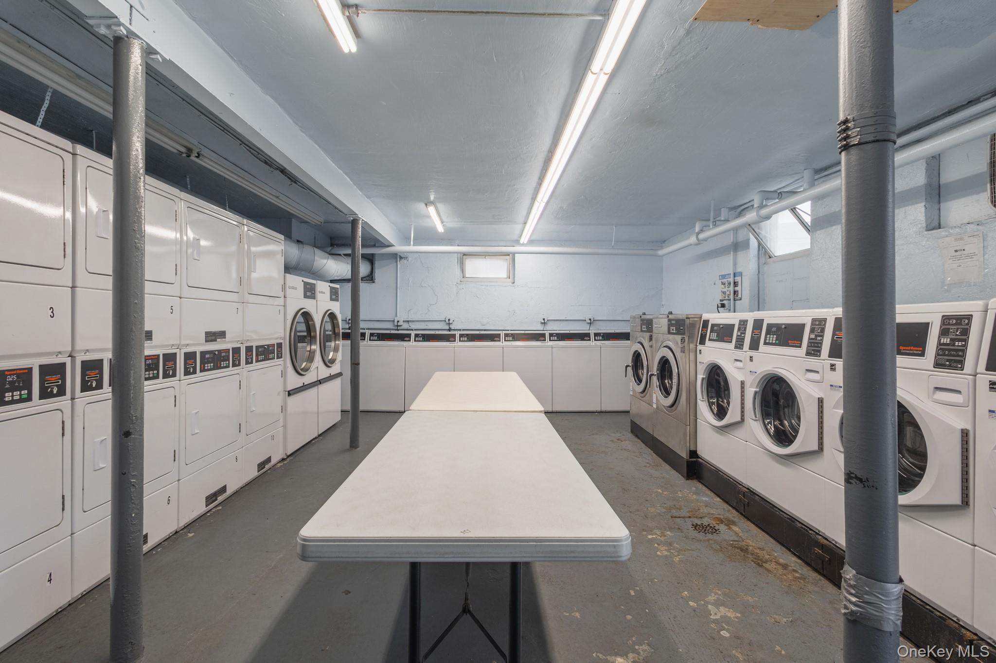 Coop 71st  Queens, NY 11426, MLS-928268-17