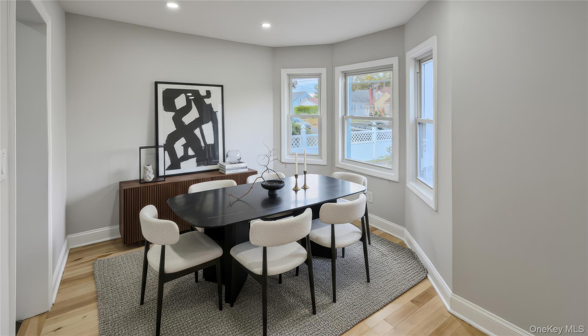 Single Family Windsor Nassau County, NY 11550, MLS-928282-22