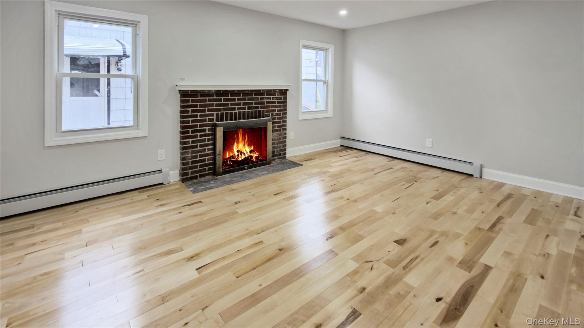 Single Family Windsor Nassau County, NY 11550, MLS-928282-33