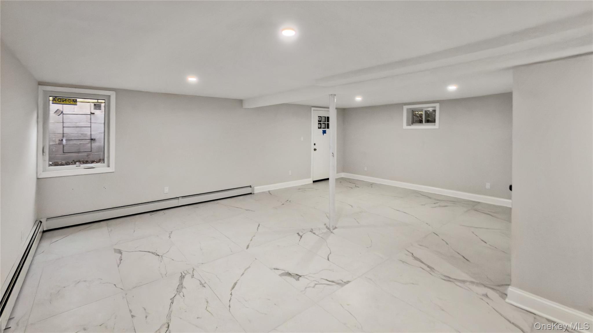 Single Family Windsor Nassau County, NY 11550, MLS-928282-37