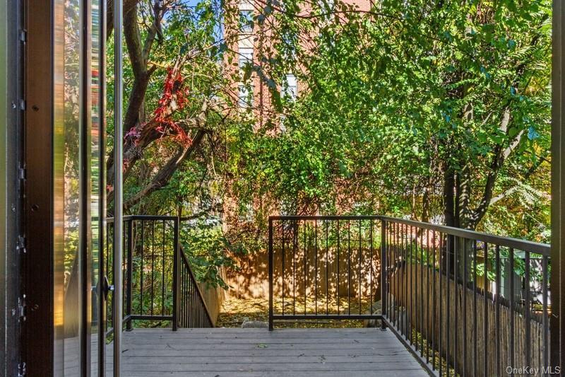 Single Family Monroe  Brooklyn, NY 11221, MLS-928286-17