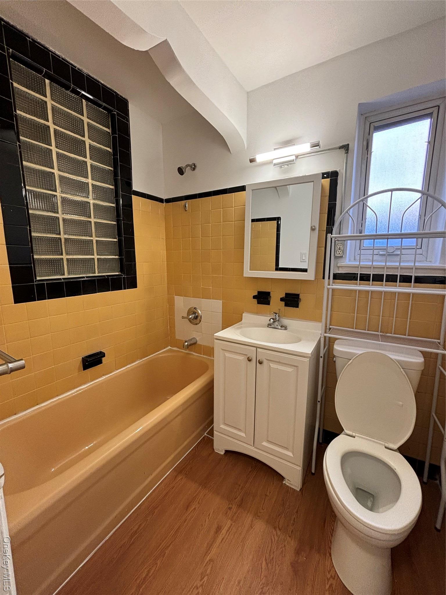 Single Family Ireland  Queens, NY 11373, MLS-928299-6