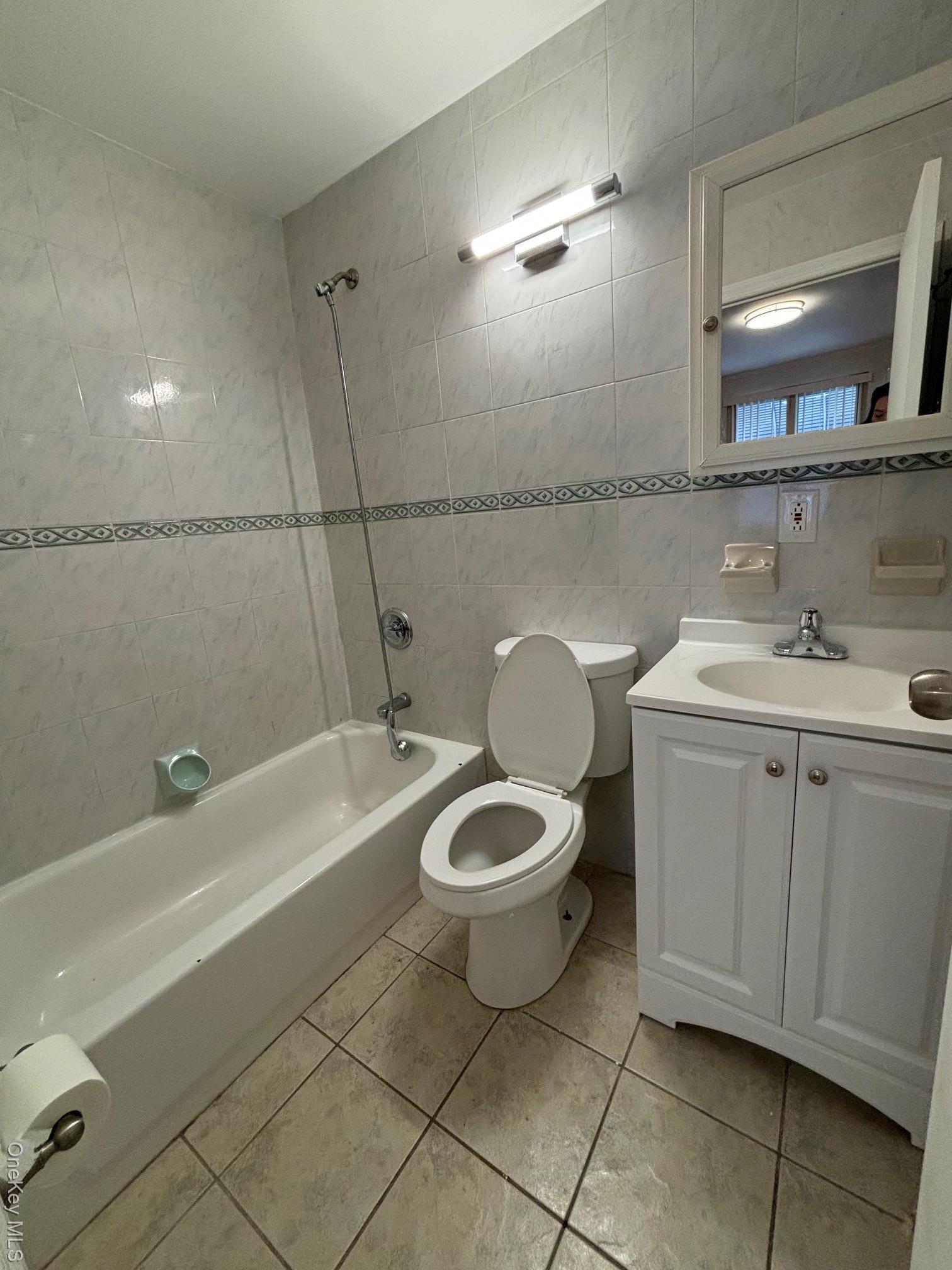 Single Family Ireland  Queens, NY 11373, MLS-928299-7