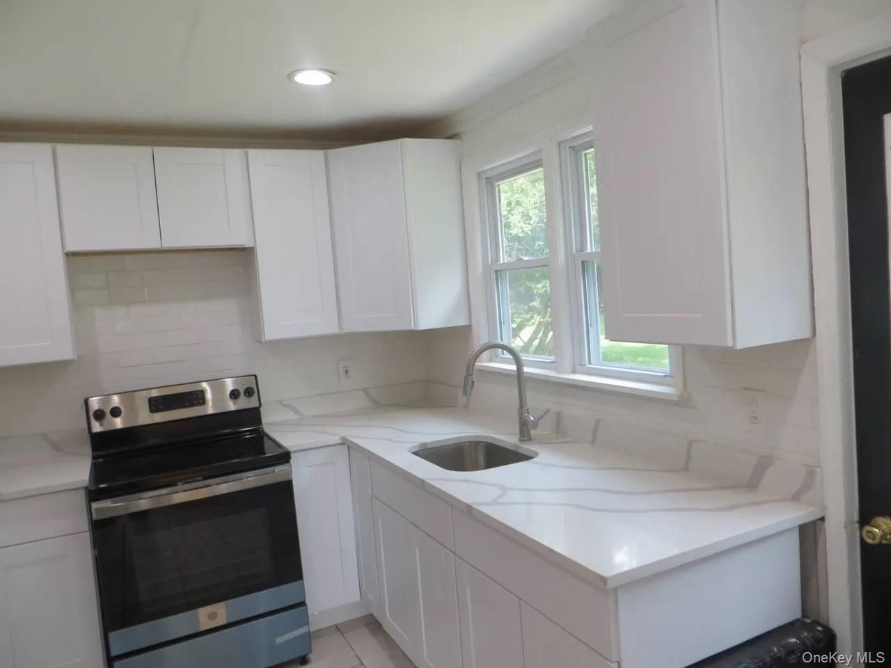 Single Family Wood Sullivan County, NY 12701, MLS-928313-31