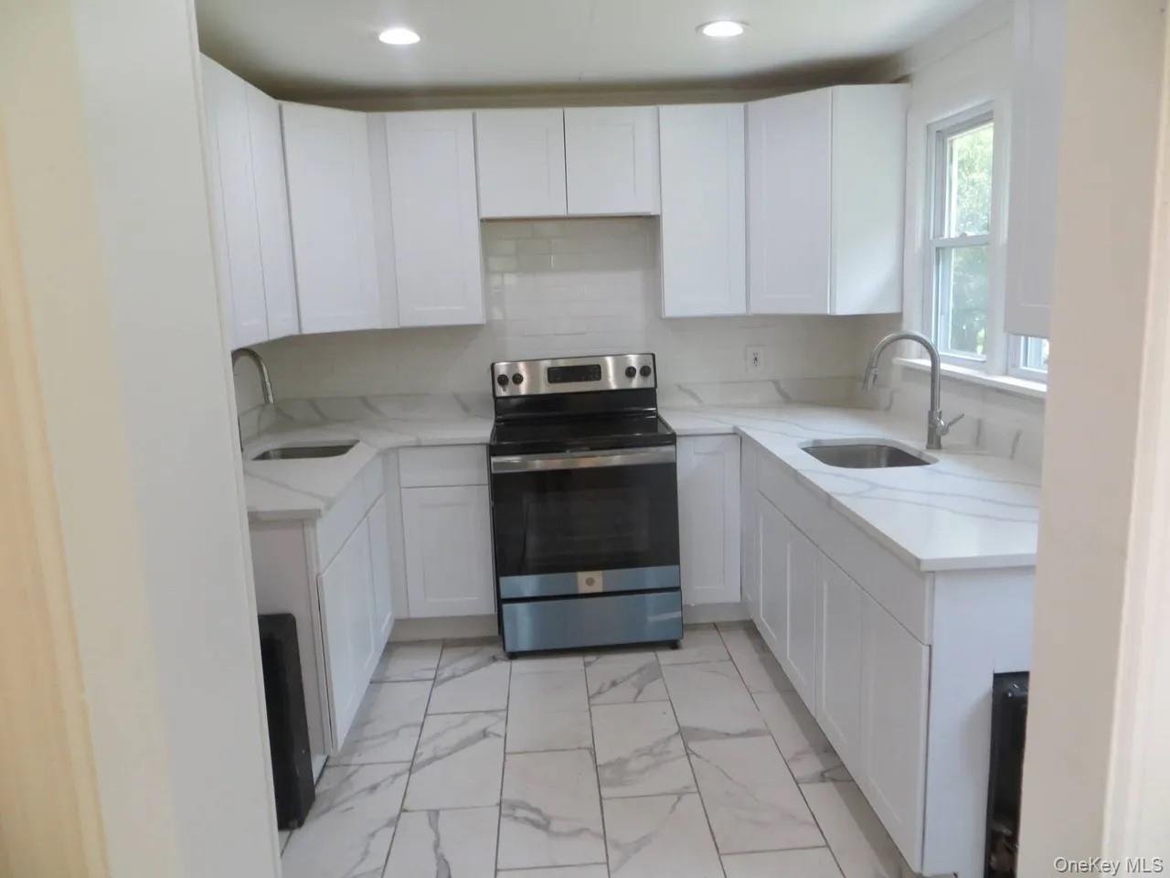 Single Family Wood Sullivan County, NY 12701, MLS-928313-38