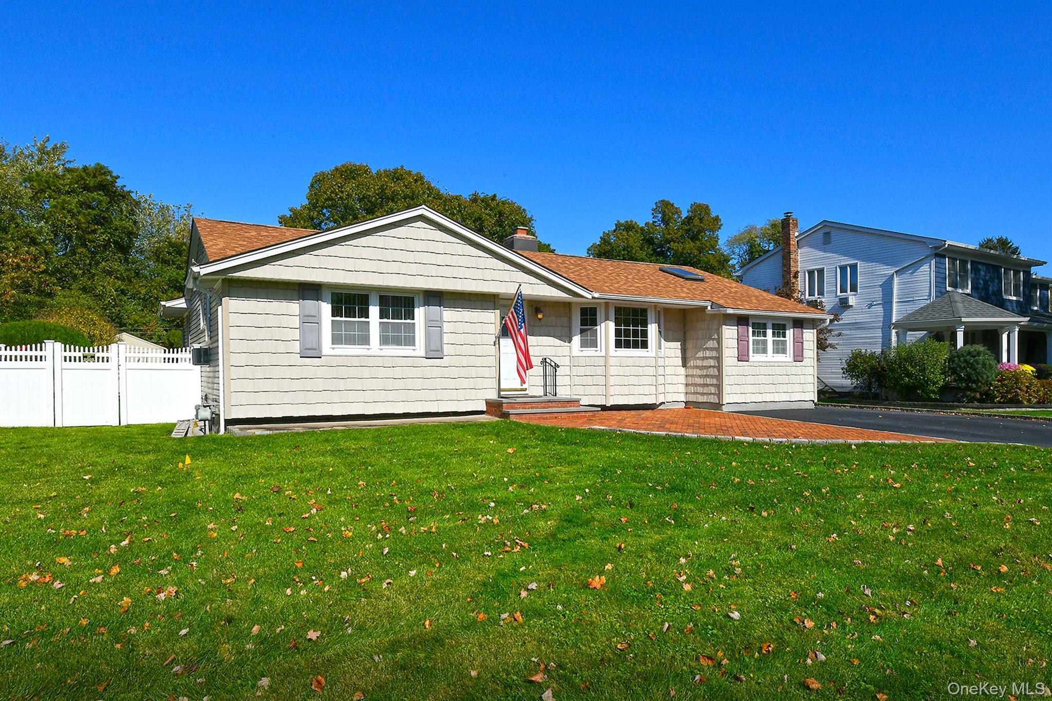 Single Family Plaisted  Suffolk County, NY 11788, MLS-928324-40