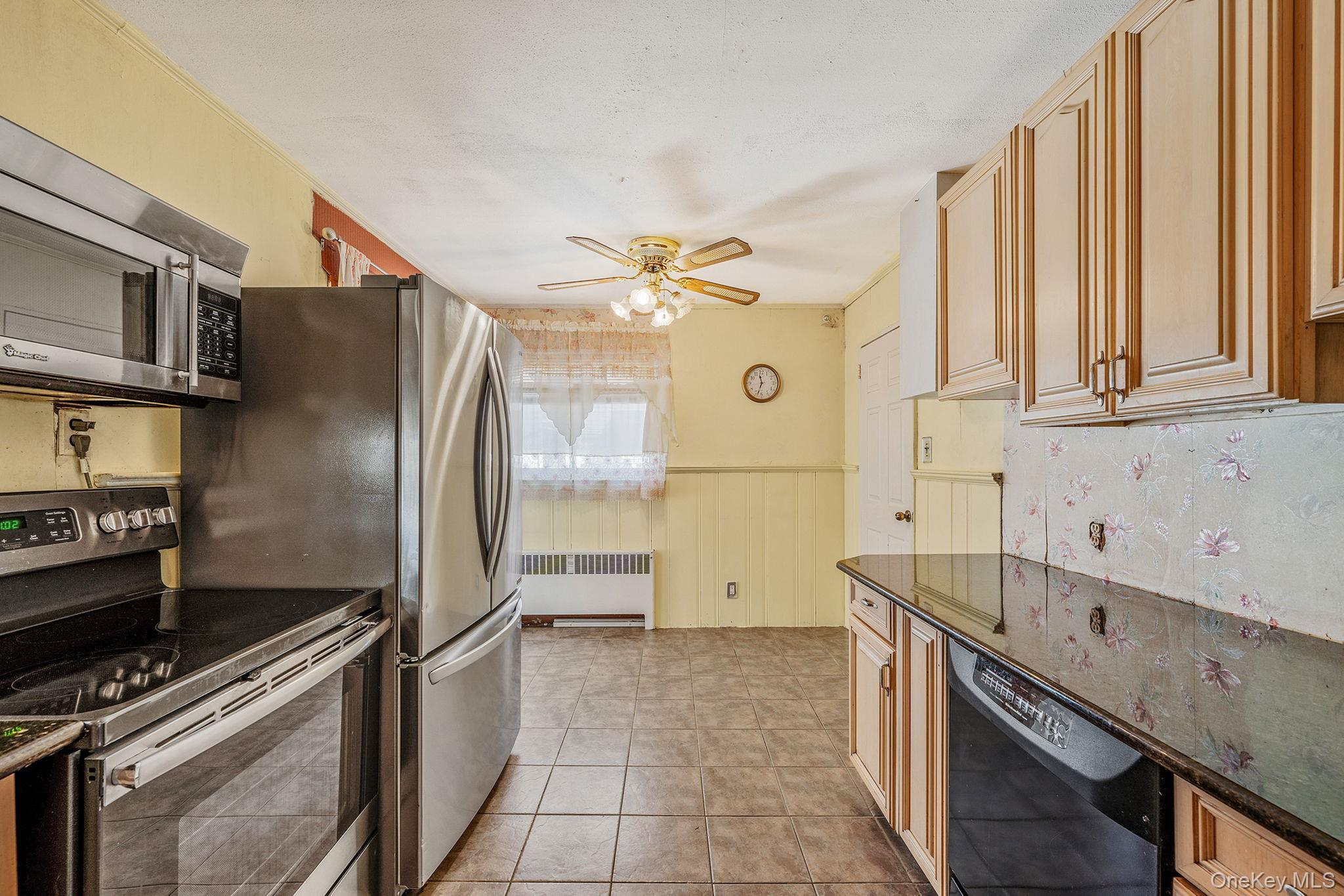 Single Family Jerusalem  Nassau County, NY 11554, MLS-928330-11