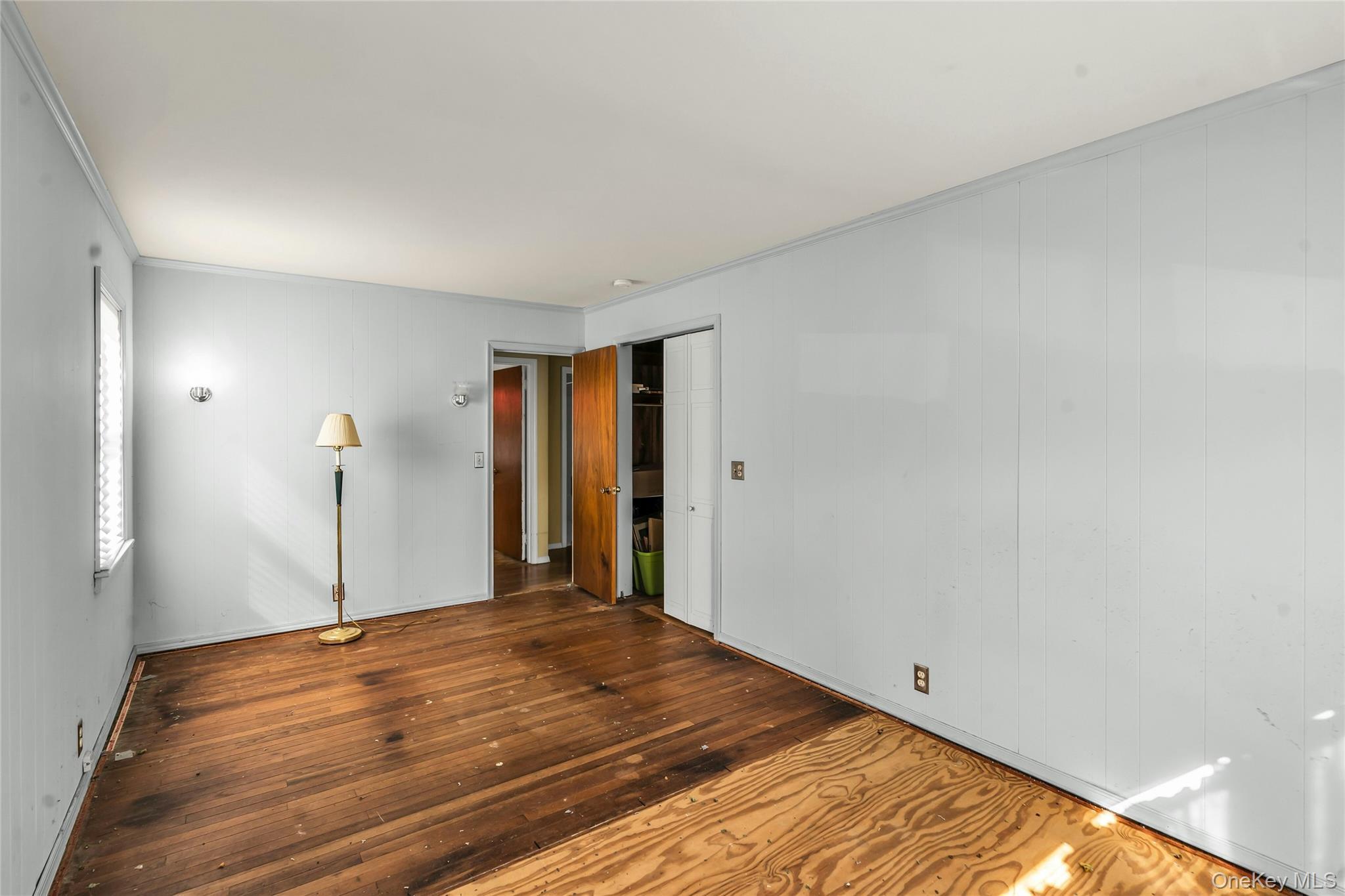 Single Family Ackerly  Suffolk County, NY 11901, MLS-928334-13