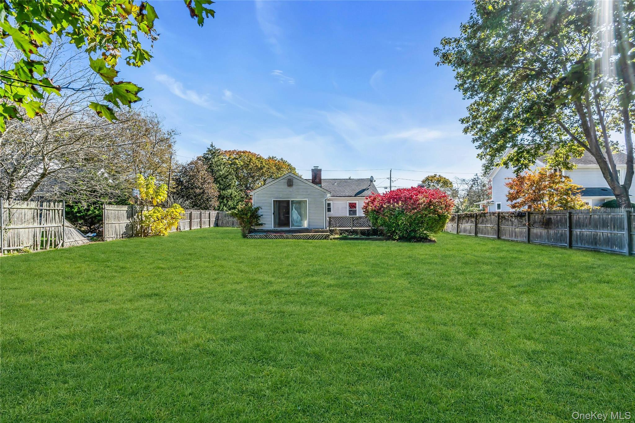 Single Family Ackerly  Suffolk County, NY 11901, MLS-928334-3