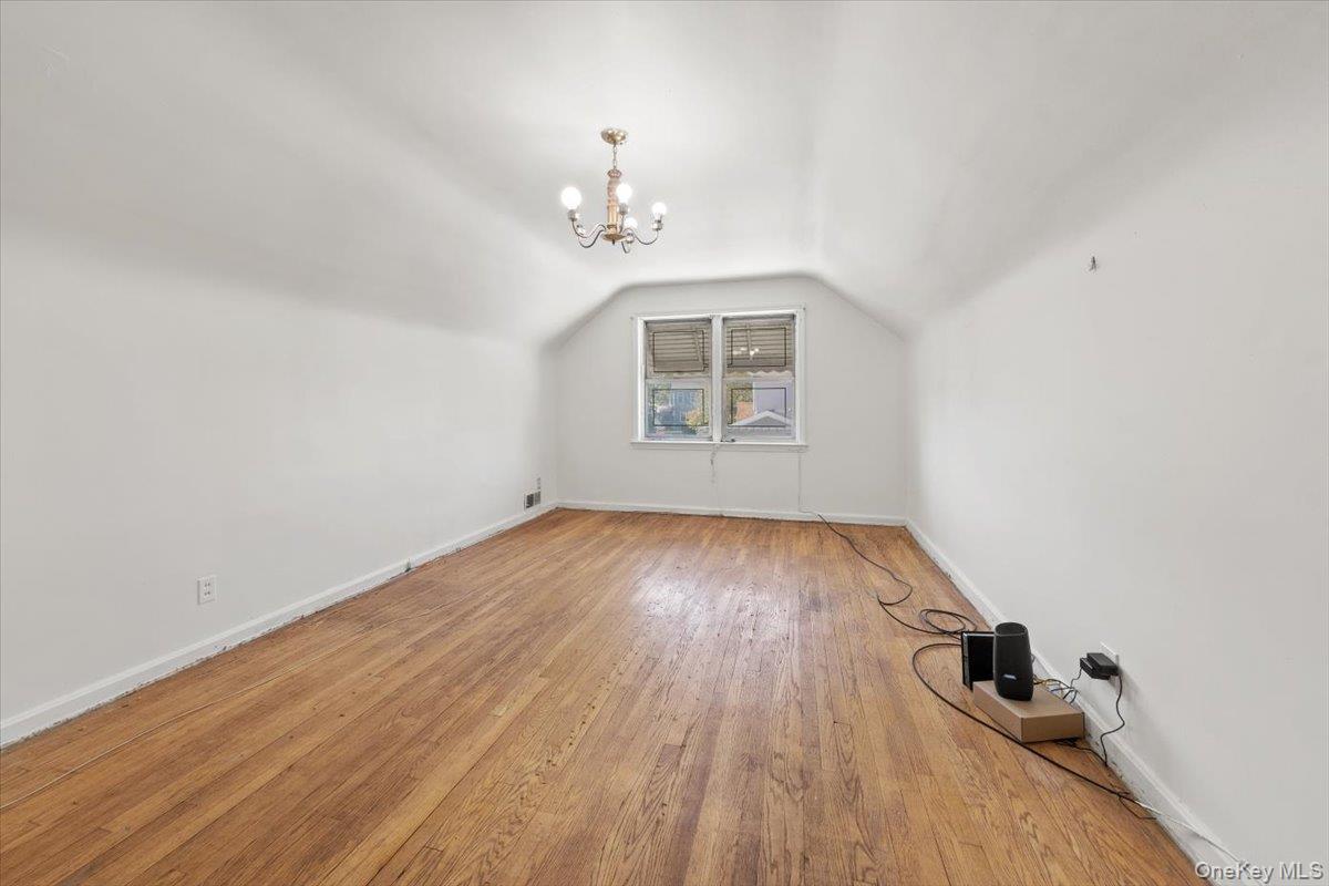 Single Family 138th  Queens, NY 11413, MLS-928346-17