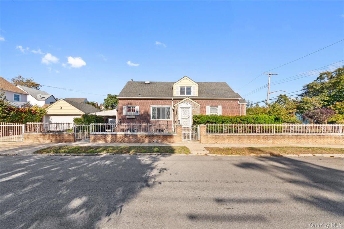 Single Family 138th  Queens, NY 11413, MLS-928346-2