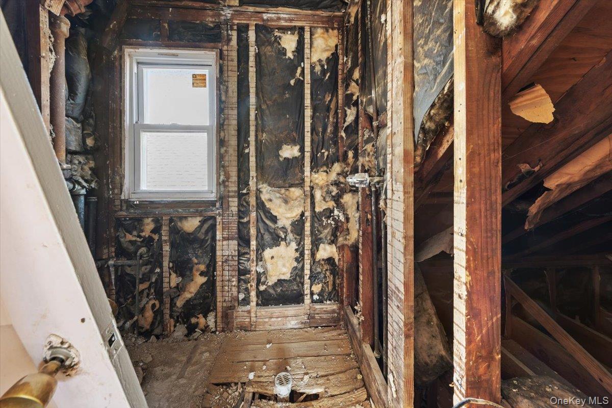 Single Family 138th  Queens, NY 11413, MLS-928346-21