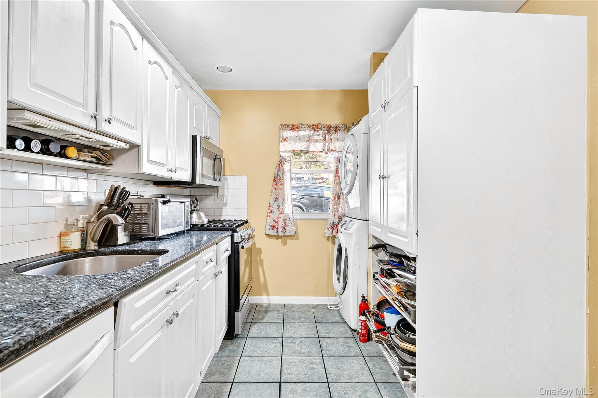 Single Family Farley  Rockland County, NY 10993, MLS-928366-3