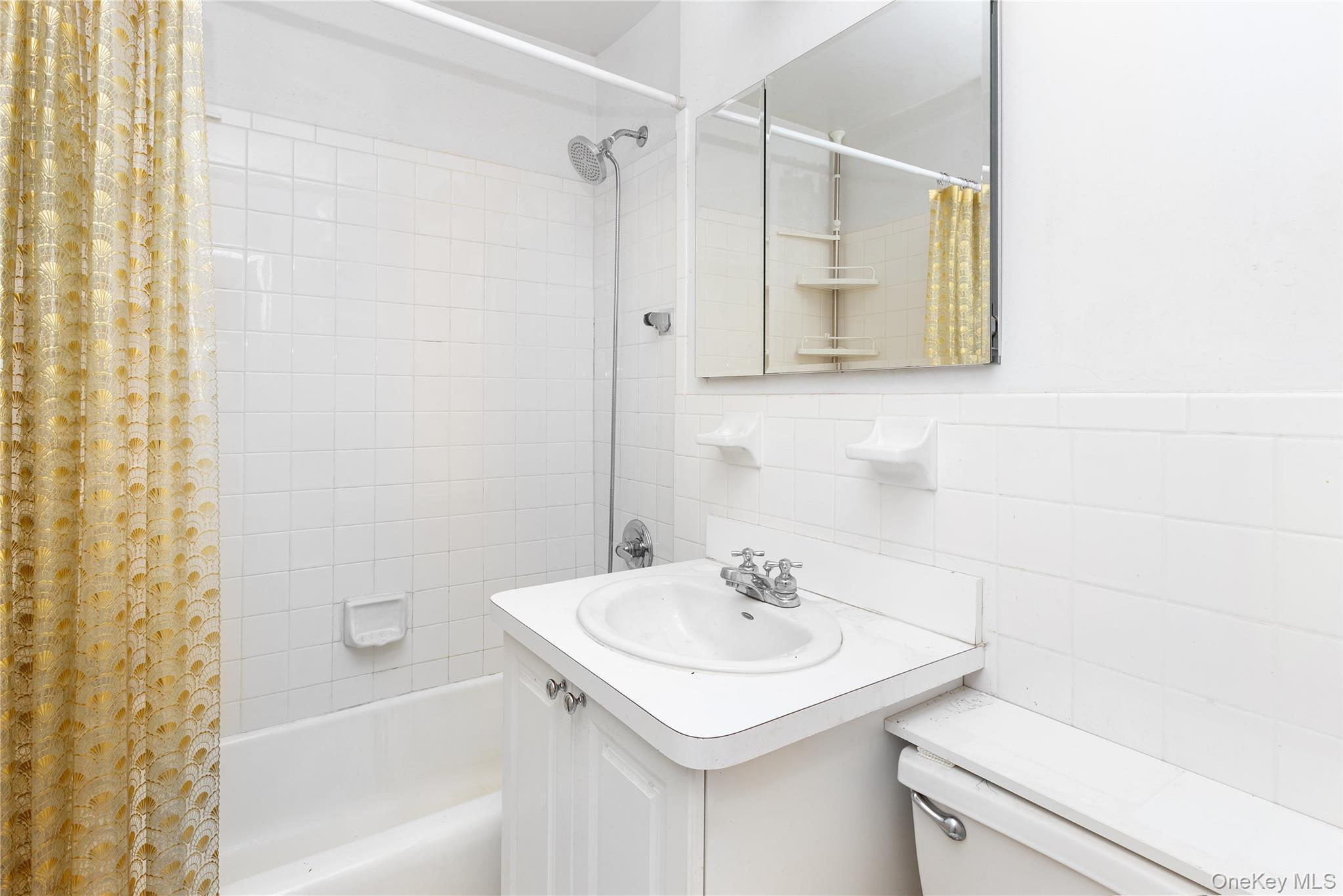 Coop Arlington  Bronx, NY 10471, MLS-928376-7