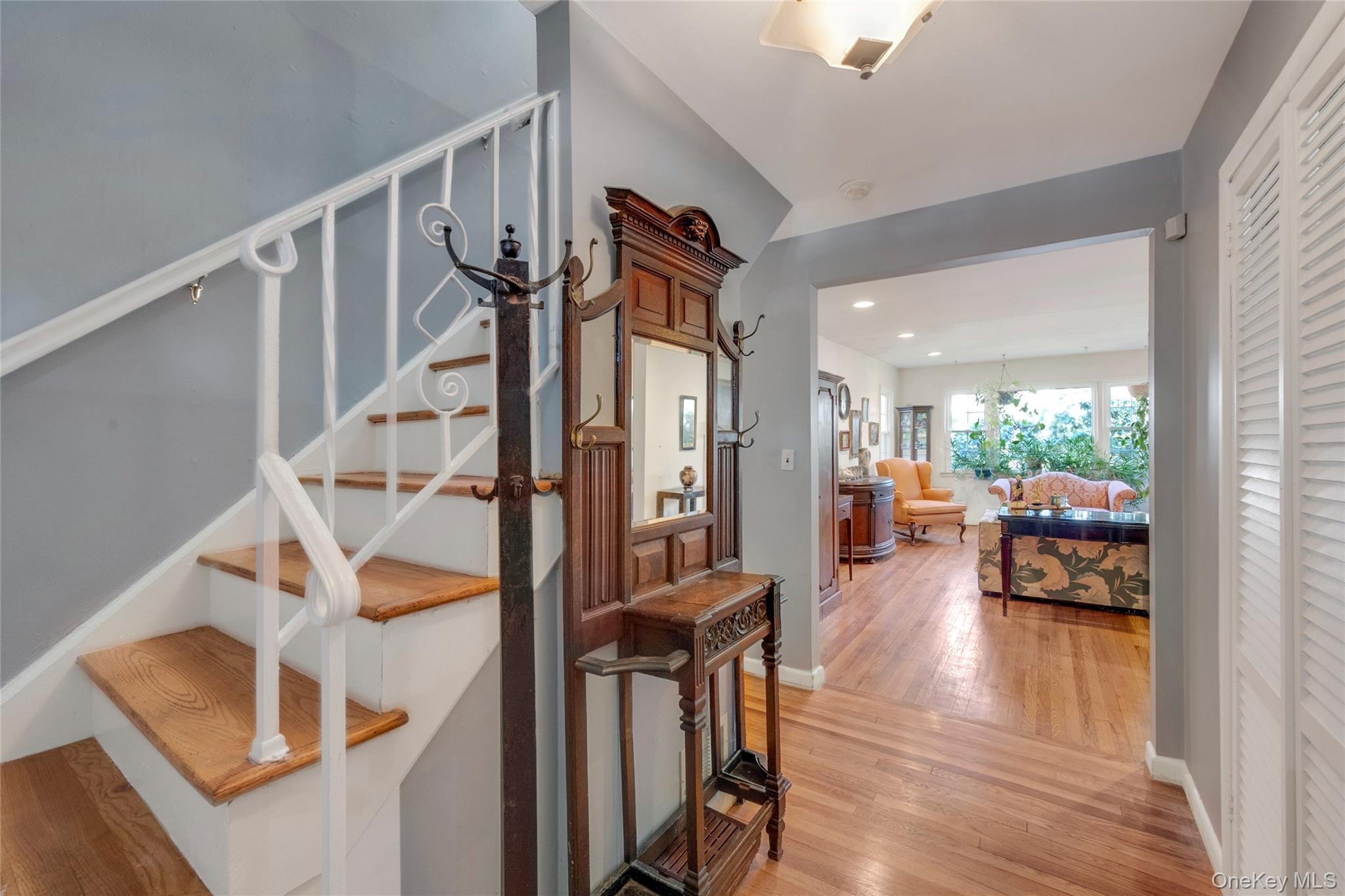 Single Family Goldens Bridge Westchester County, NY 10536, MLS-928388-2